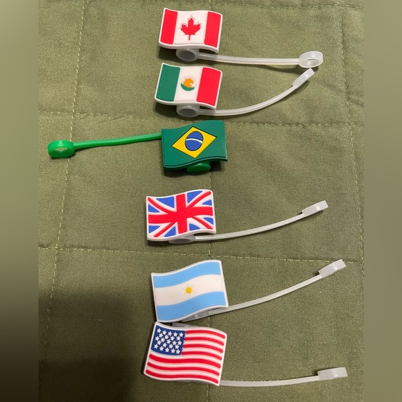 6Pcs Silicone Flag Straw Covers - Picture 1 of 2